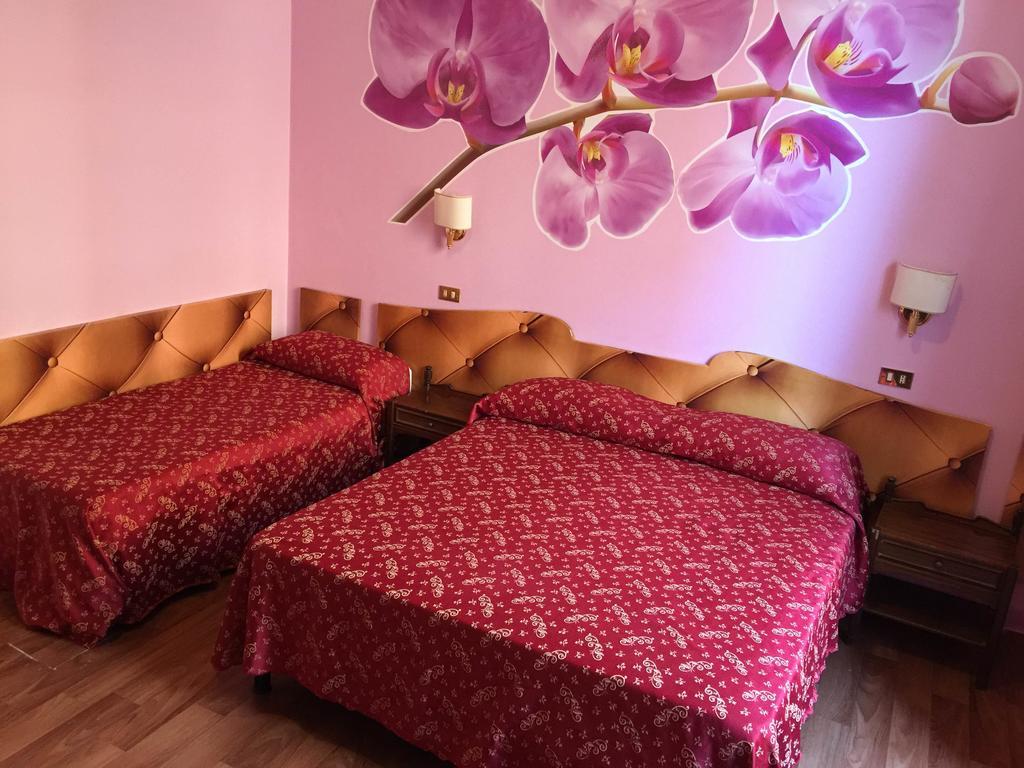 Hotel Gabriele Rome Bagian luar foto