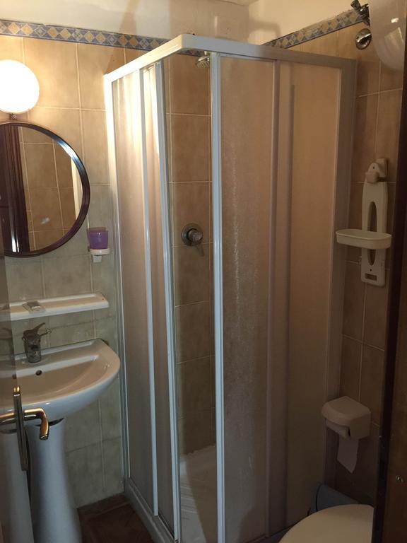 Hotel Gabriele Rome Bagian luar foto