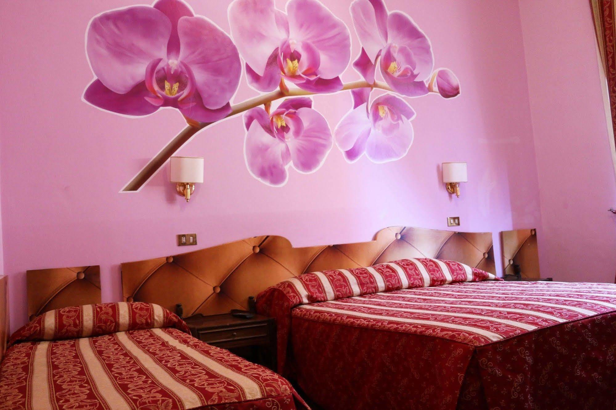 Hotel Gabriele Rome Bagian luar foto