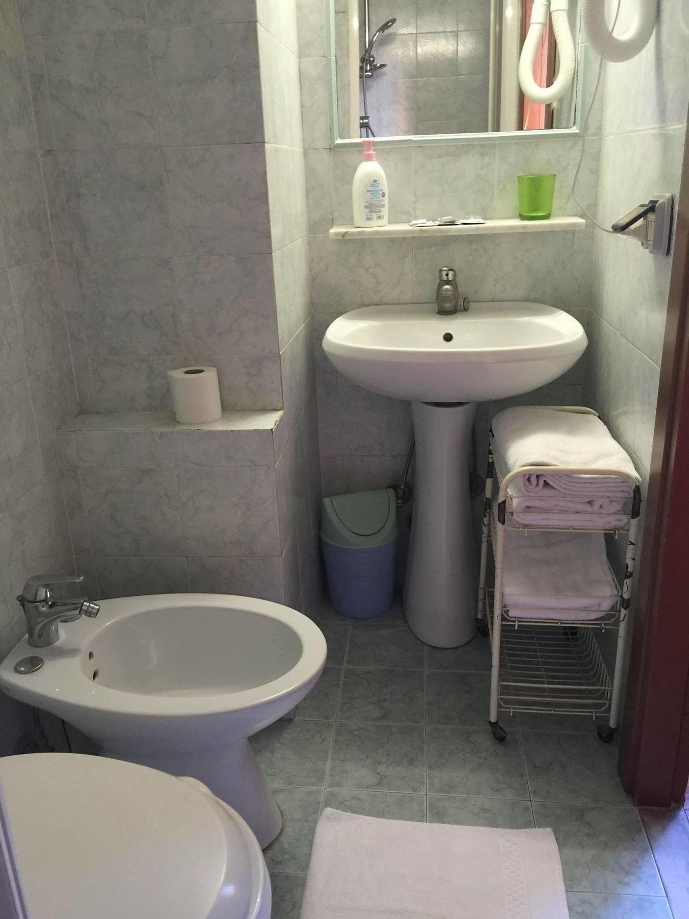Hotel Gabriele Rome Bagian luar foto
