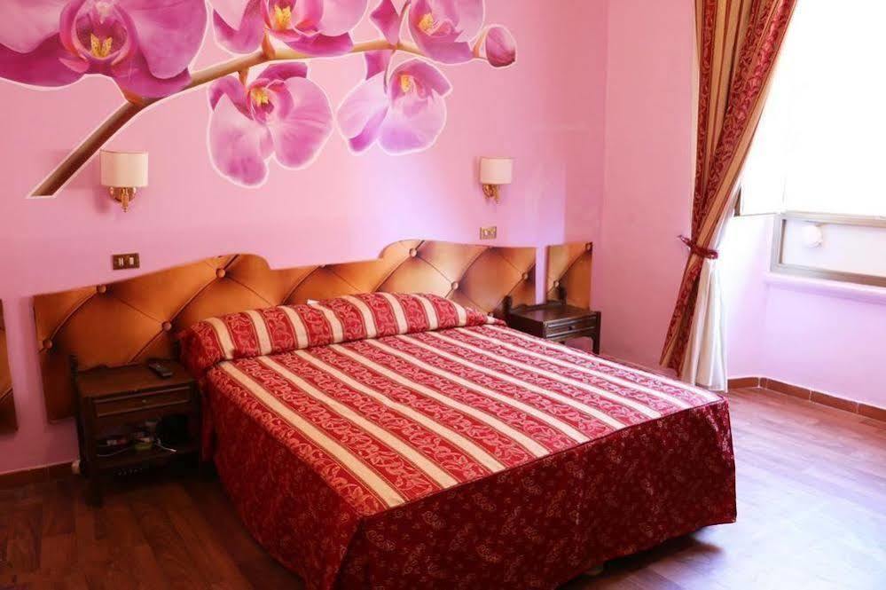 Hotel Gabriele Rome Bagian luar foto